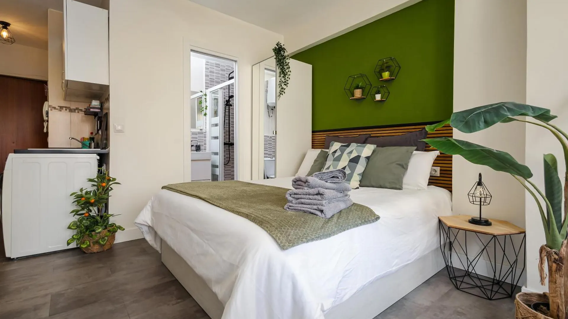 מאלגה Beach Studio Apartment Playa Malagueta 0*,  ספרד